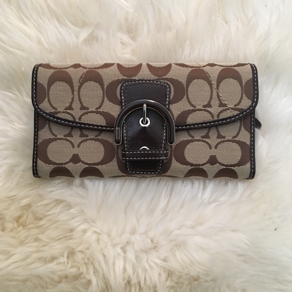 Coach wallet